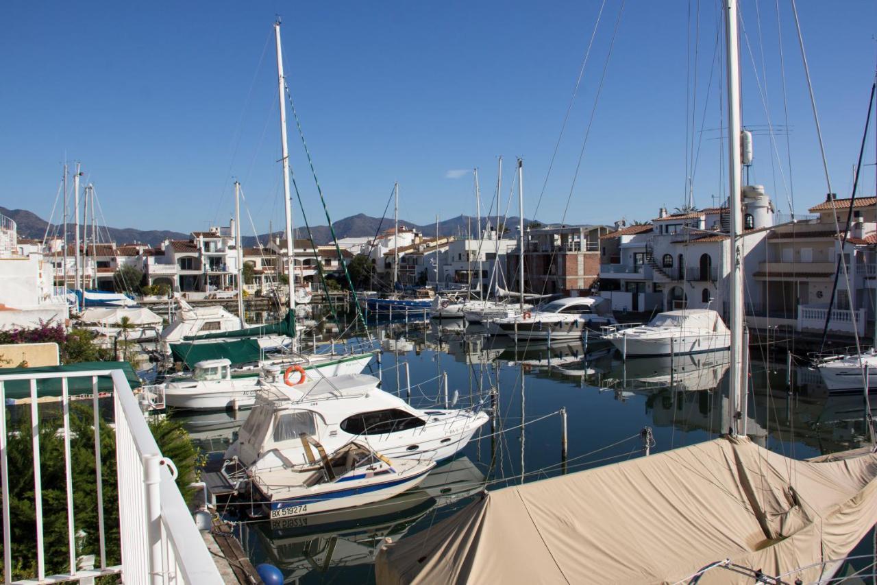 Port Argonautas 49 1º Apartment Empuriabrava Bagian luar foto